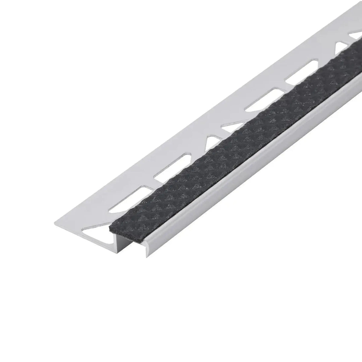 Détail profilé de nez de marche aluminium antidérapant avec insert anthracite #FR0001729
#FR0001734