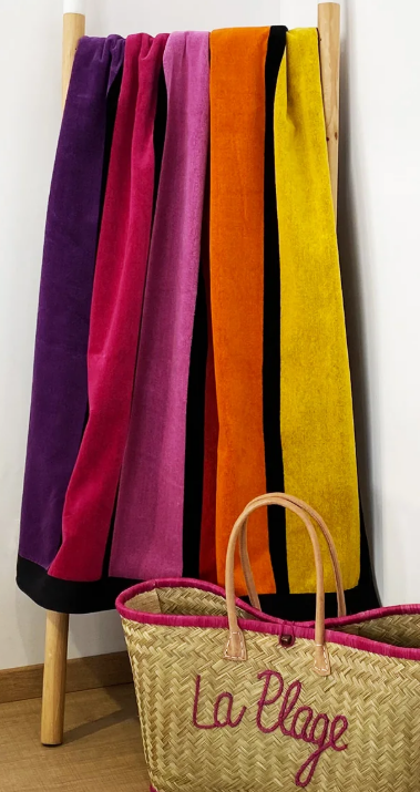 Happy Chic Velours-Strandtuch