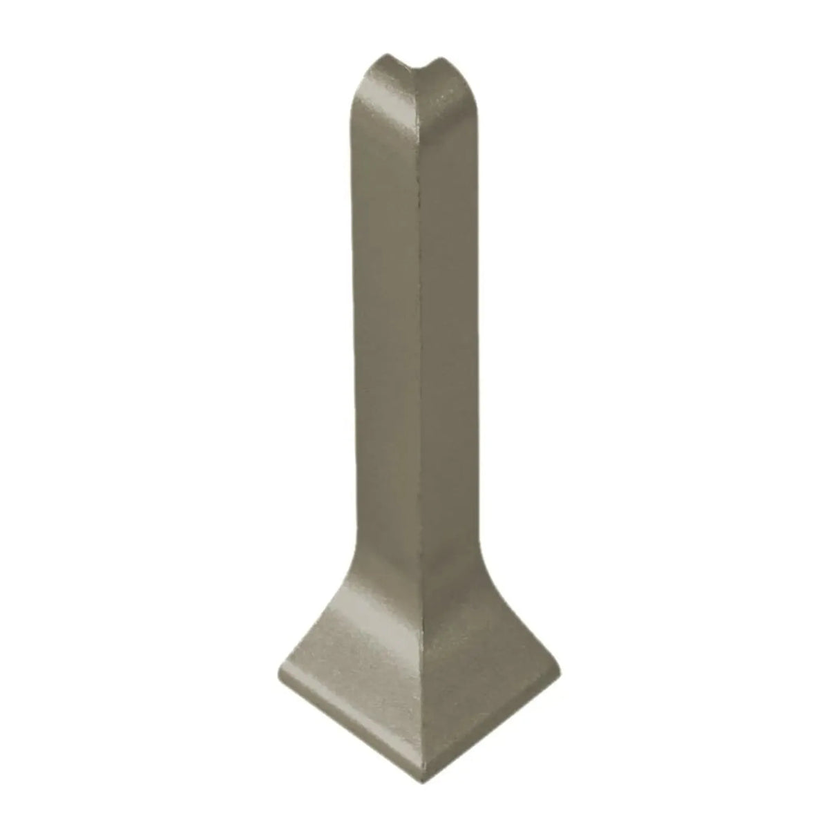 Nahaufnahme eloxierte Sockelleisten Außenecke aus Aluminium in der Farbe Titan #A0002063
#A0002068
#A0002073
