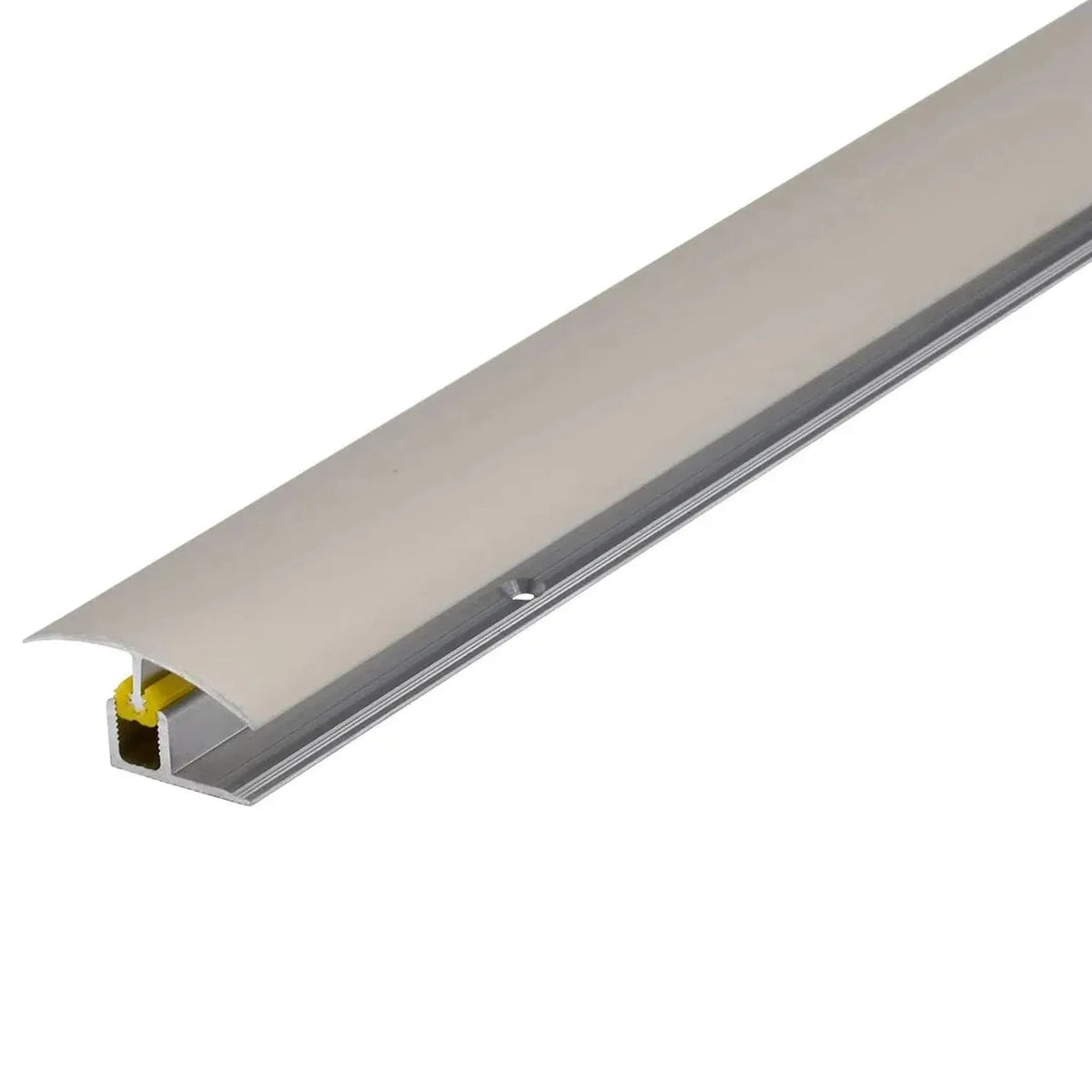 Detailaufnahme titan,eloxiertes Höhenausgleichsprofils CLIP. Bodenprofil, gelber Clip und Topprofil #A0003687
#A0003688