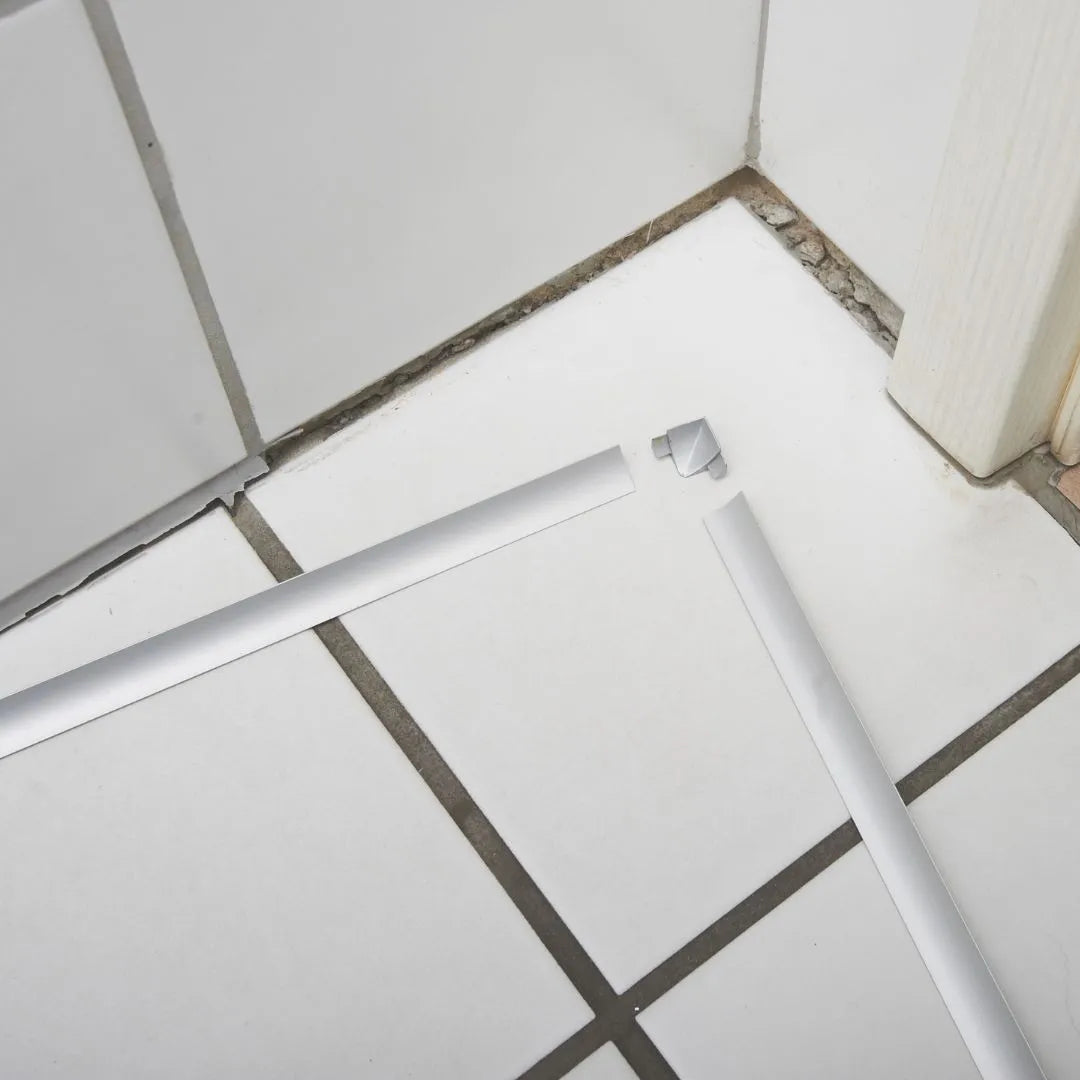 Poser des rails de carrelage ultérieurement
