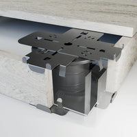 Ambience image of the metal clips for fixing tile slabs in corner areas