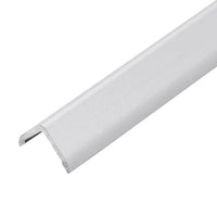 Rechtwinkliger Eckschutzwinkel aus silber eloxiertem Aluminium mit matter Optik und leichtem Schliffmuster #A0004246
#A0004248
