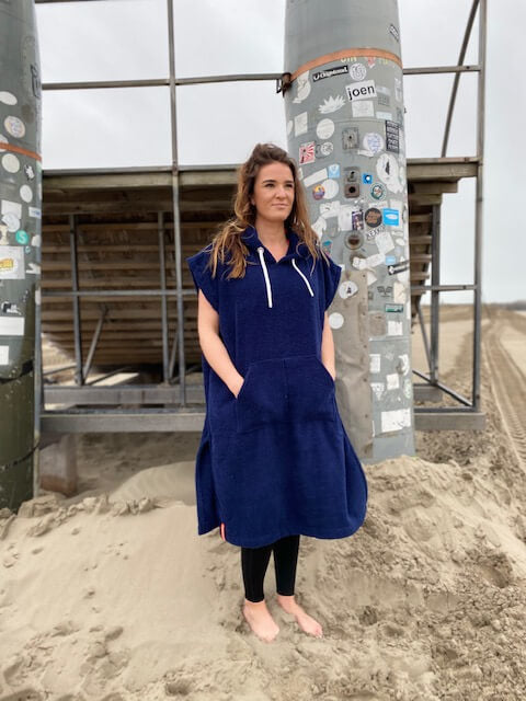 Donkerblauwe surfponcho