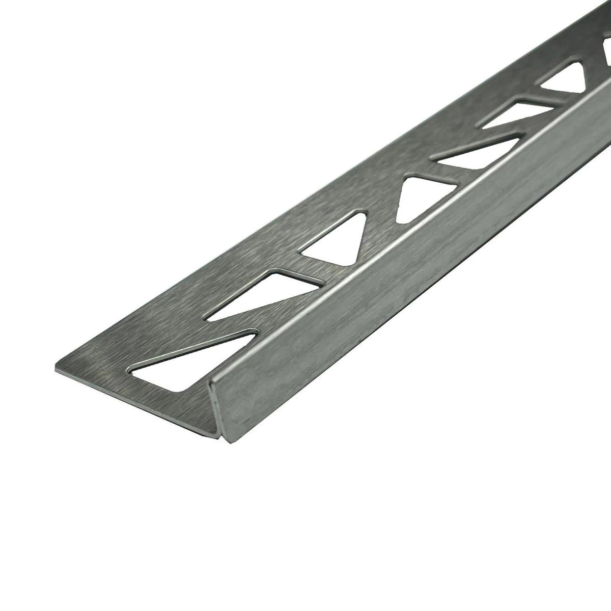 Detailaufnahme der Außenseite des linken DURAL Gefällekeil Edelstahl mit dreieckiger Stanzung im Auflageschenkel und Schliffmuster #A0002316 #A0002320 #A0002319 #A0003894 #A0002321 #A0002322 #A0002323 #A0004142 #A0002324 #A0002325 #A0002326 #A0004143 #A0005197 #A0005198 #A0005199 #A0005200