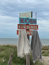 Grote handdoek Pom grijs + zwart