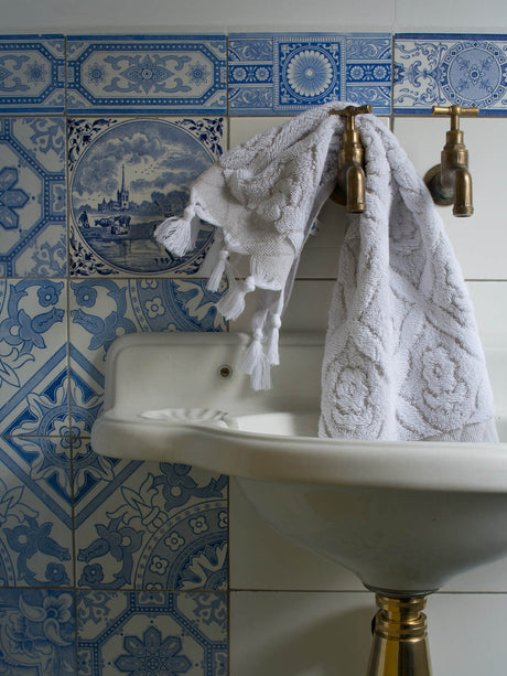 Ottomania guest towel Flower greybeige 1618 2