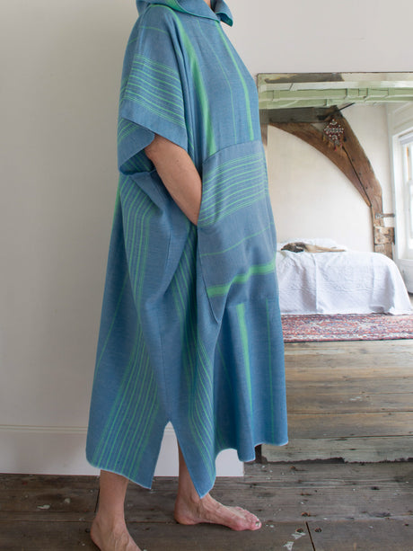 Ottomania surf poncho -ocean blue and jade green