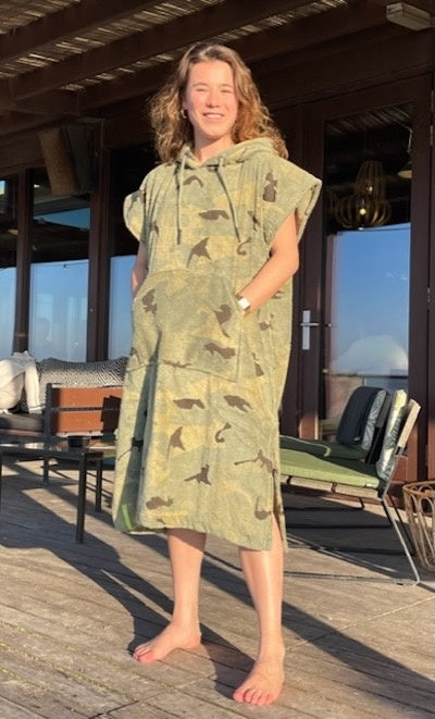 Surfponcho met camouflage print